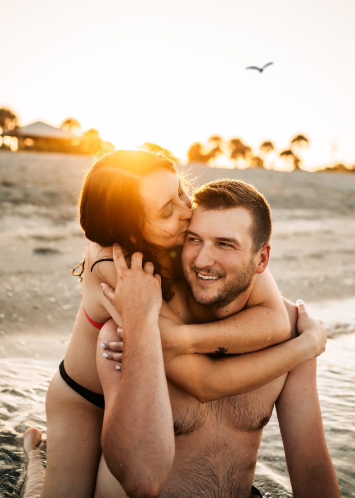 Manasota-Key-Beach-Sunrise-Couple-Photoshoot
