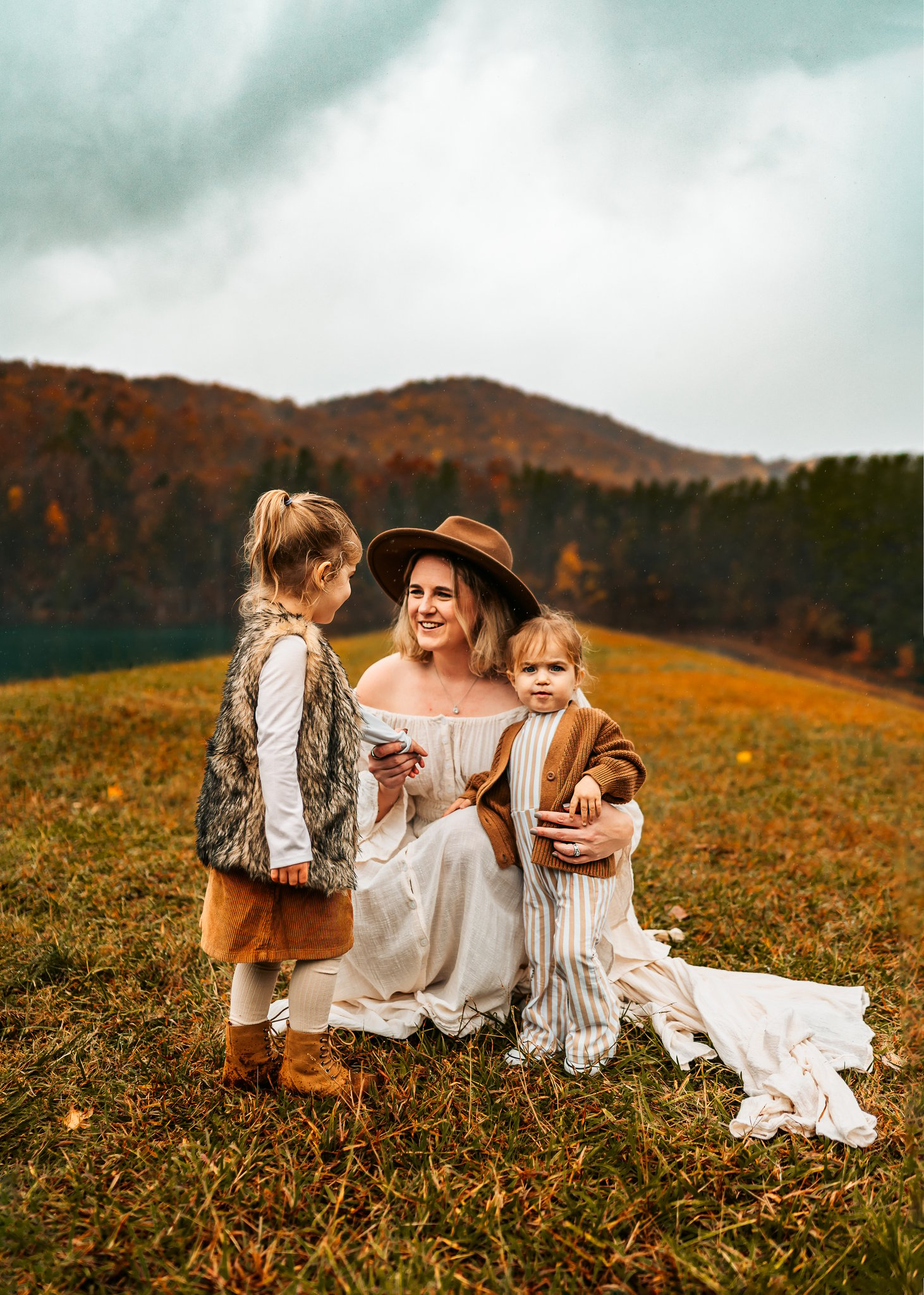 Mountains-Asheville-Family-Photoshoot