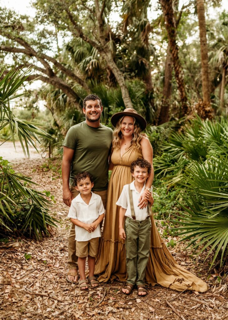 family-photoshoot-in-fort-myers-florida
