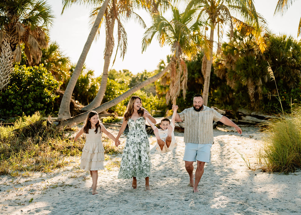 Family-beach-photoshoot